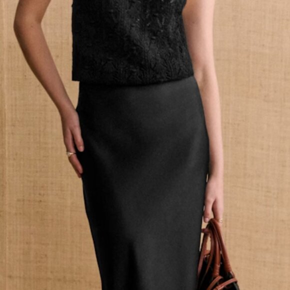 Sézane Sandy Skirt |  Black - Picture 2 of 16